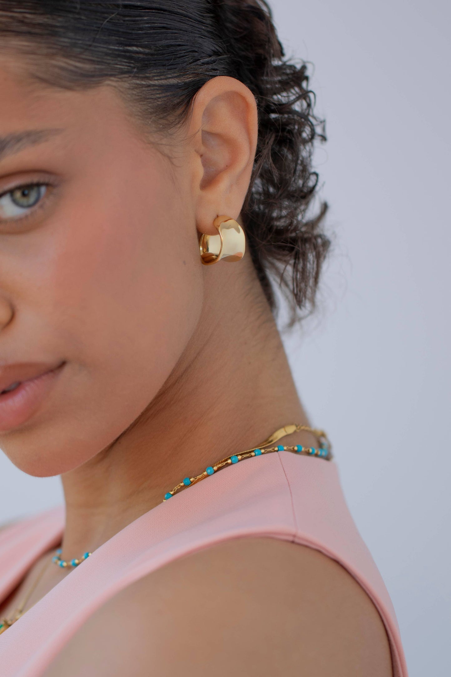 Arctic Fox & Co. - Gold Irregular Molten Hoop Earrings - Eos