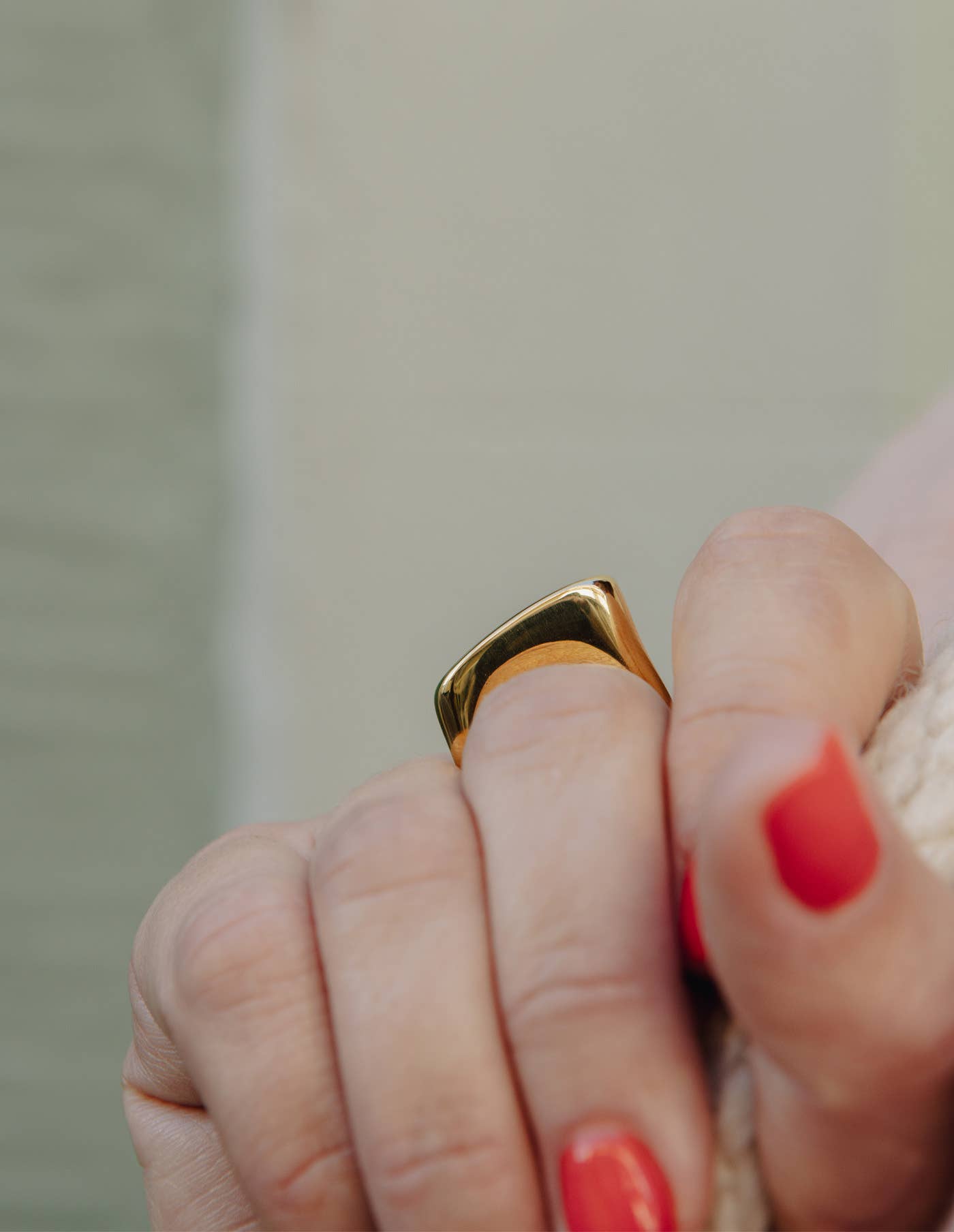 Nordic Muse - Gold Raised Fluid Ring