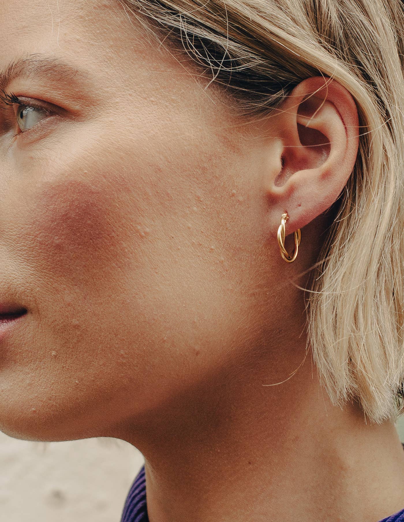 Nordic Muse - Gold Small Entwined Latch Hoop Earrings