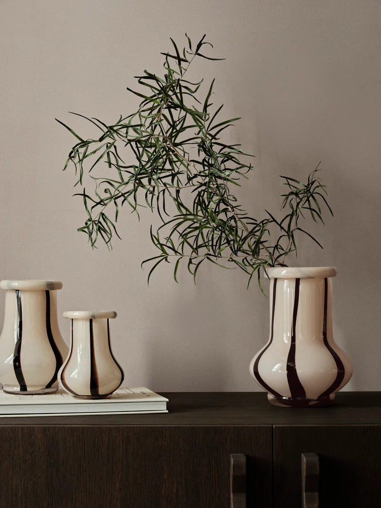 Ferm Living Riban Vase - Medium- Cream