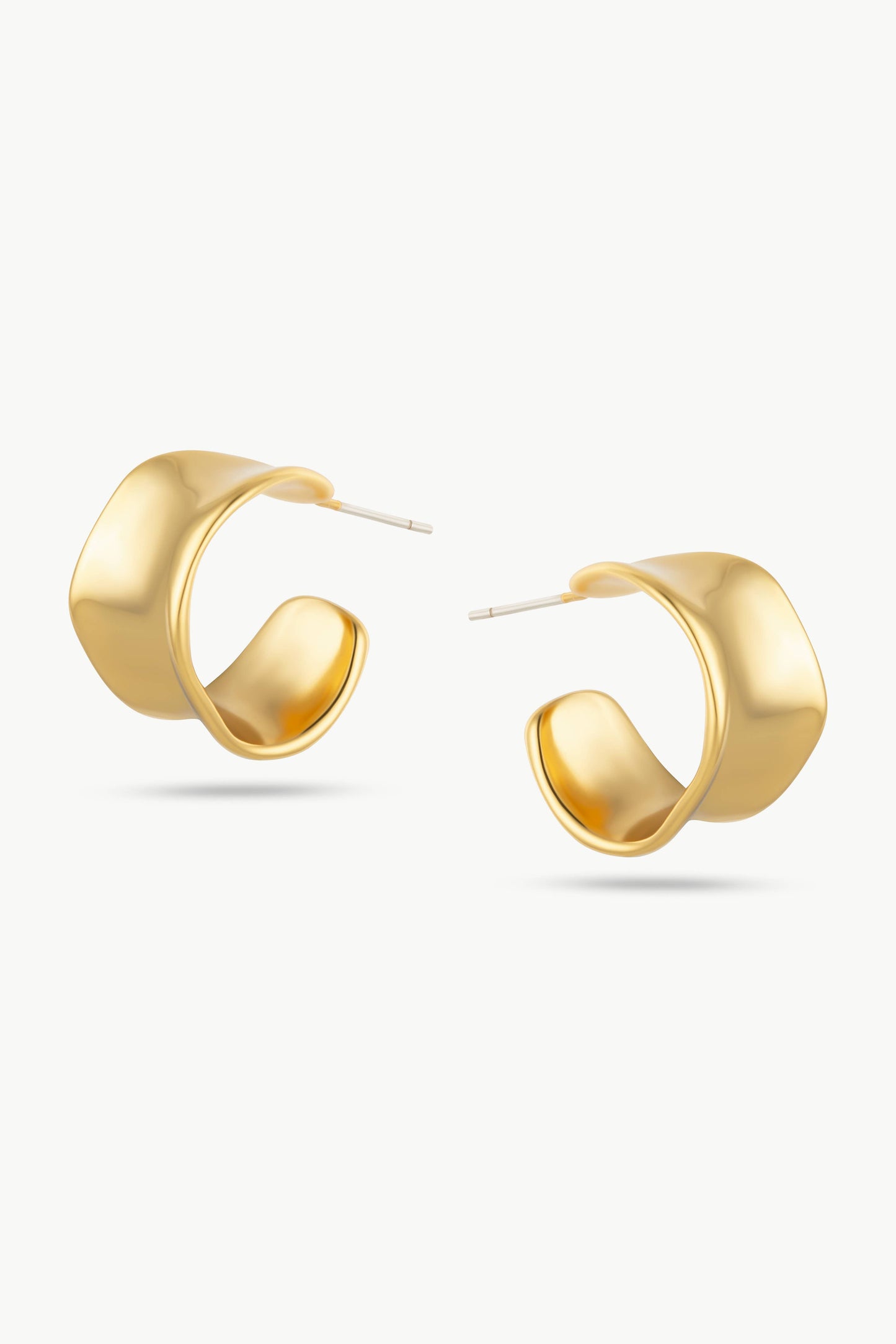 Arctic Fox & Co. - Gold Irregular Molten Hoop Earrings - Eos