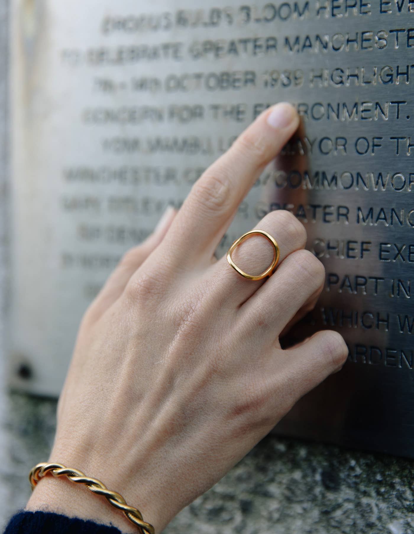 Nordic Muse - Gold Abstract Circle Ring