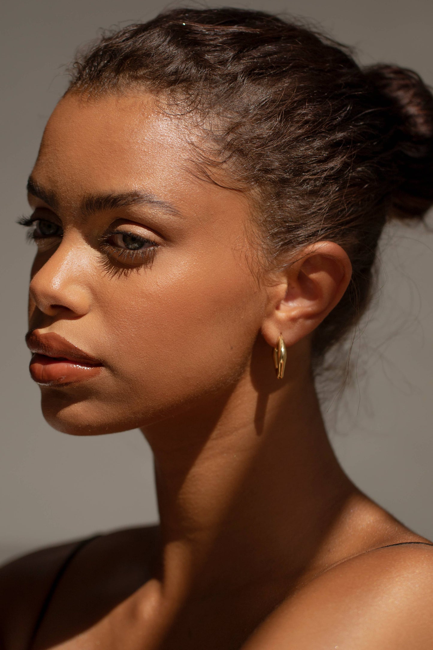 Arctic Fox & Co - Liv Signature Hoop Earring, Gold