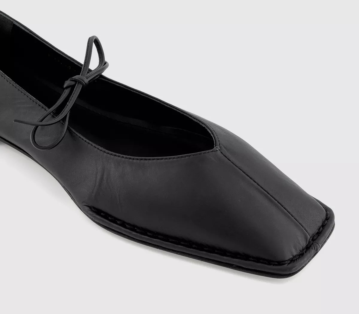 Alohas - Sway Black Leather Ballet Flats