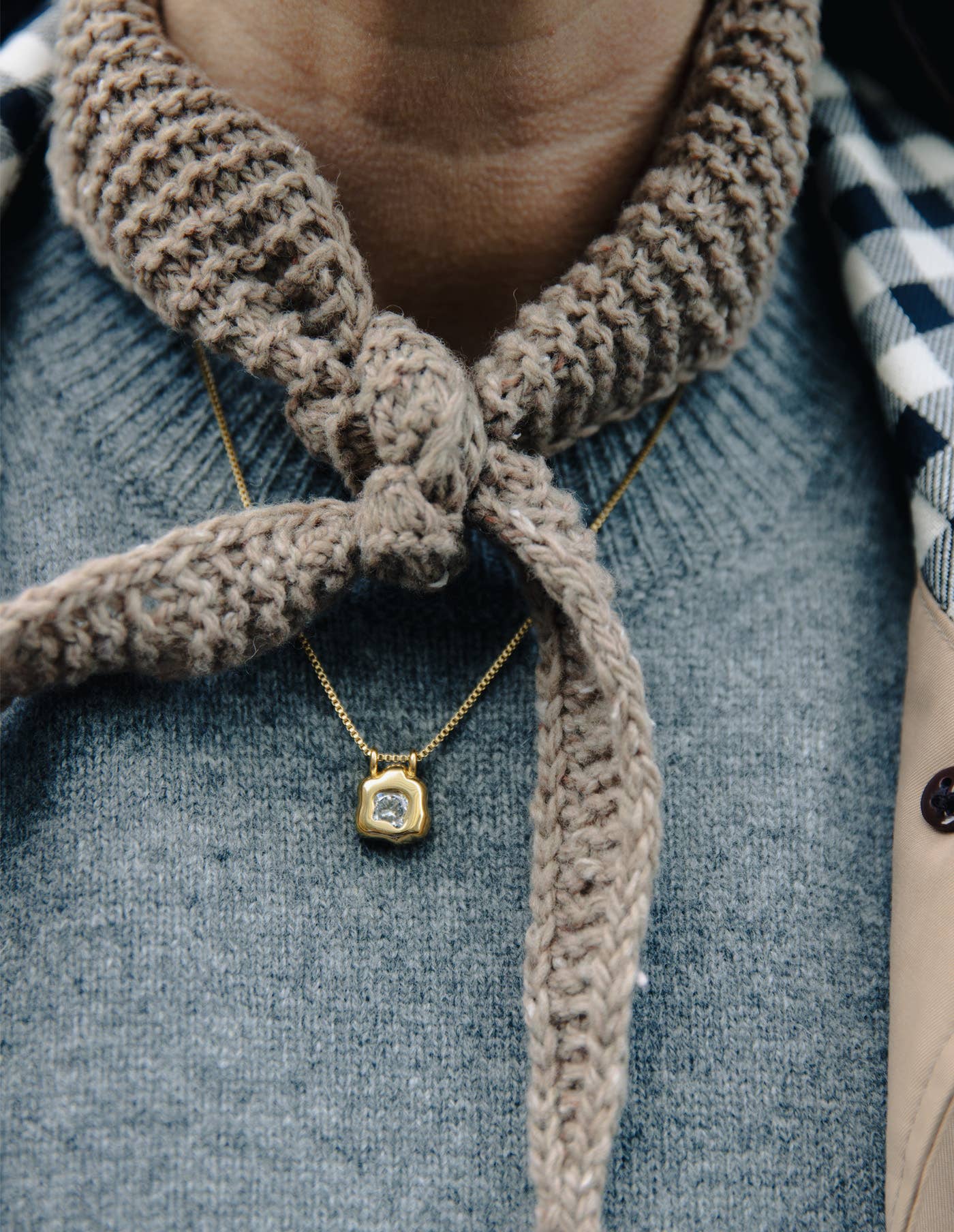 Nordic Muse - Gold Fluid Pendant Necklace