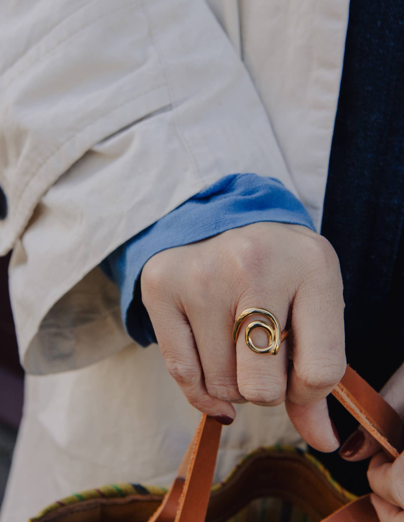 Nordic Muse - Gold Spiral Swirl Ring