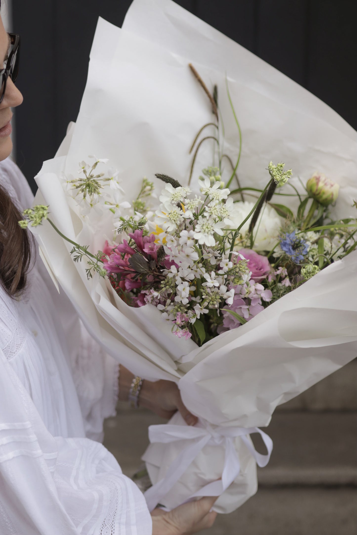 SOONHOPE - Graduation Bouquet, 02/ Dune Breeze