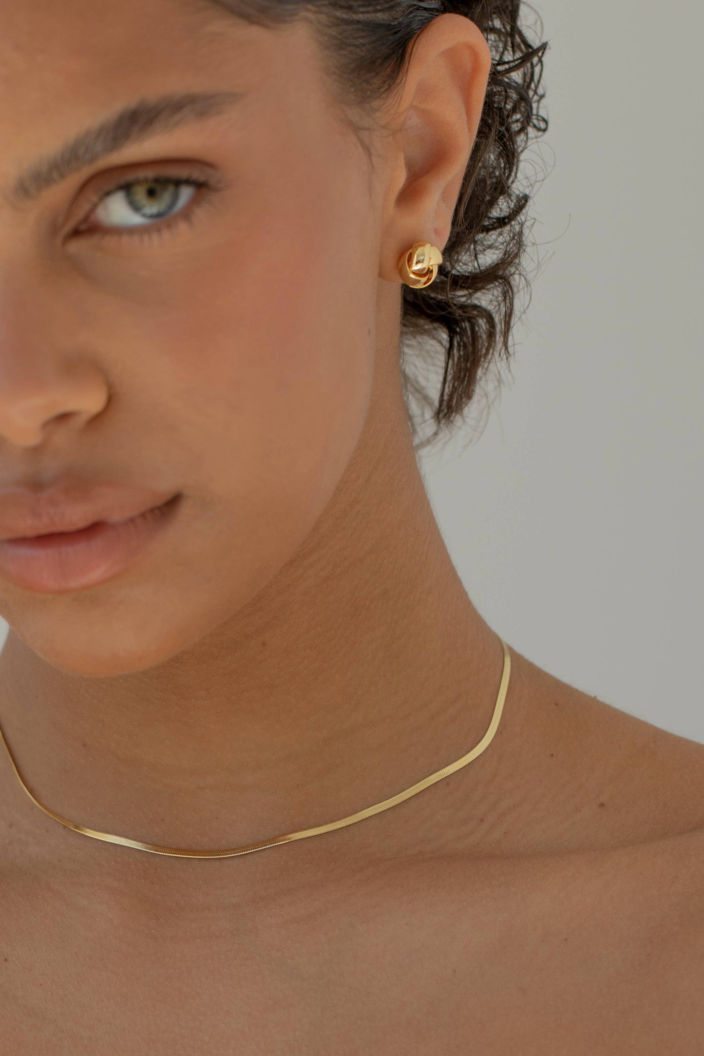 Arctic Fox & CO. - IRIS - Knotted Stud Earrings