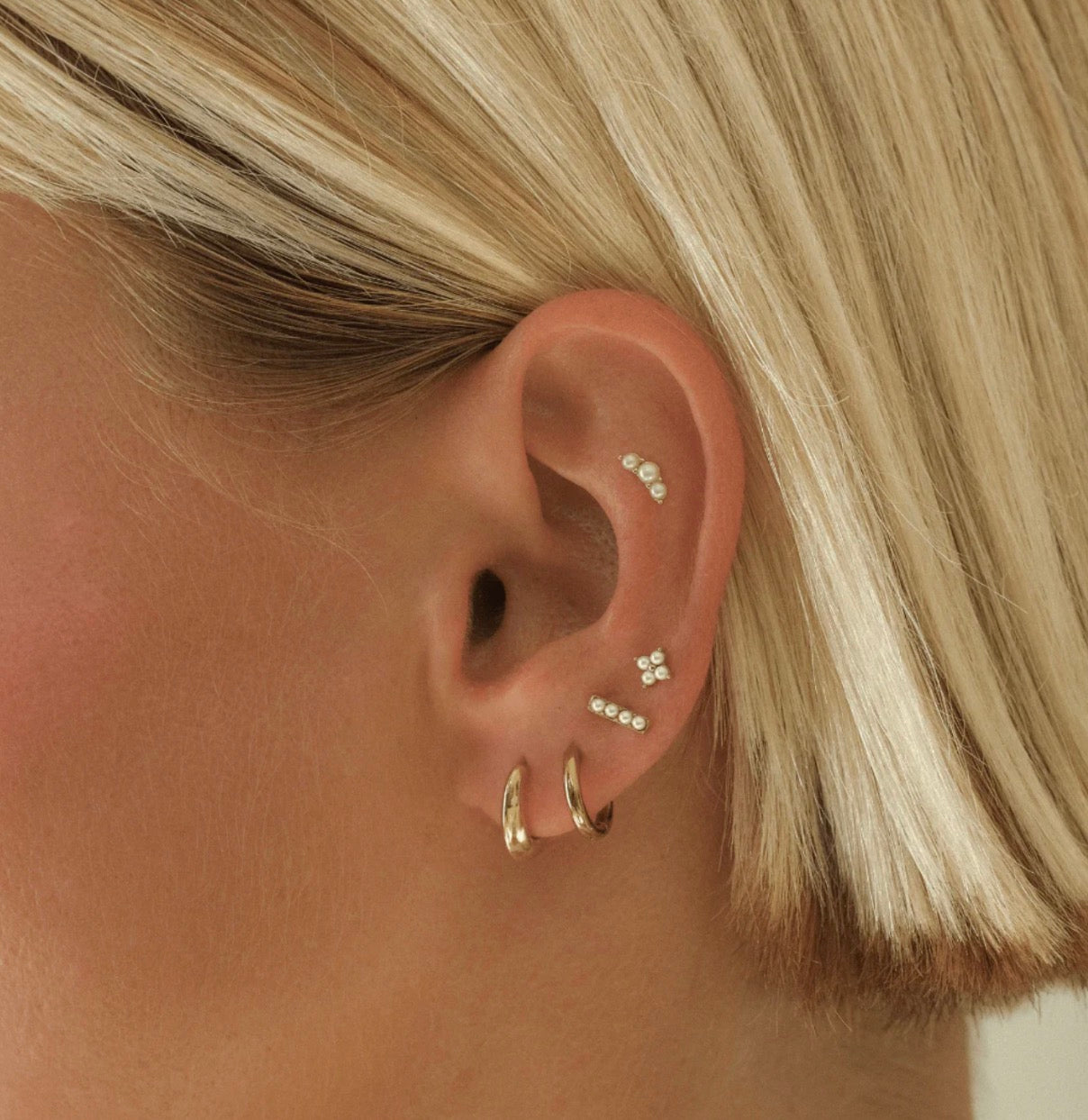 By Rae - The Pearl Row Flat Back Stud, Single