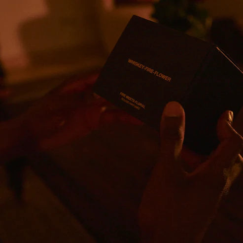 Tales of Illumination - Scented Candle, Whisky-Fire-Flower