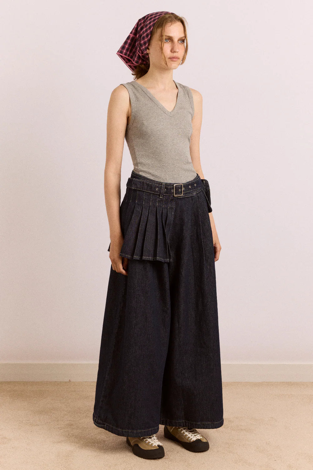Damson Madder - Mavi Balloon Jeans, Indigo