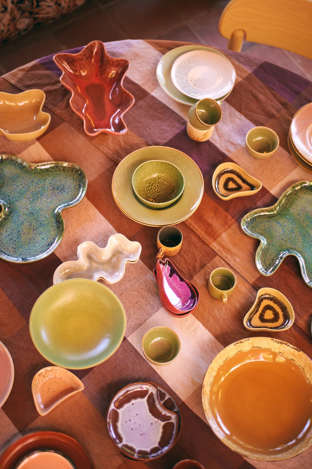 HKLIVING - 70s ceramics: Cafe Cup, Shell