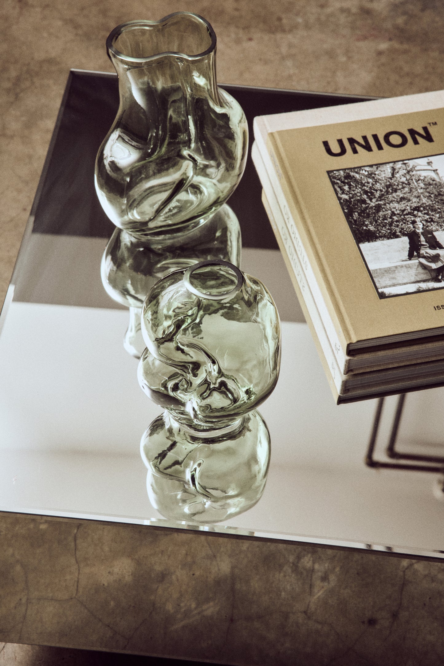 HKLIVING - Gleam Glass Small Vase, Olive
