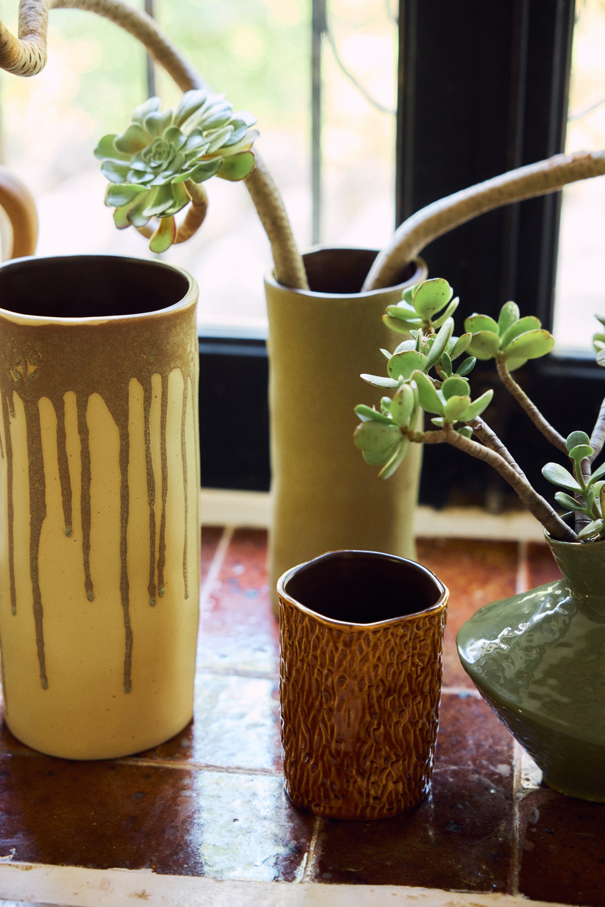 HKLIVING - Long Vase, Melting Brown
