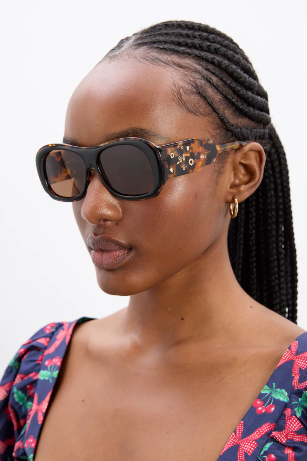 Damson Madder Oversized Navigator Sunglasses - Tort