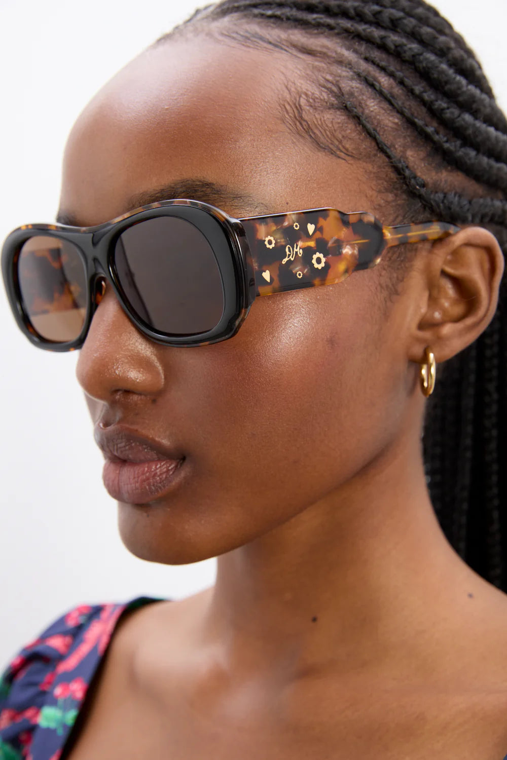 Damson Madder Oversized Navigator Sunglasses - Tort