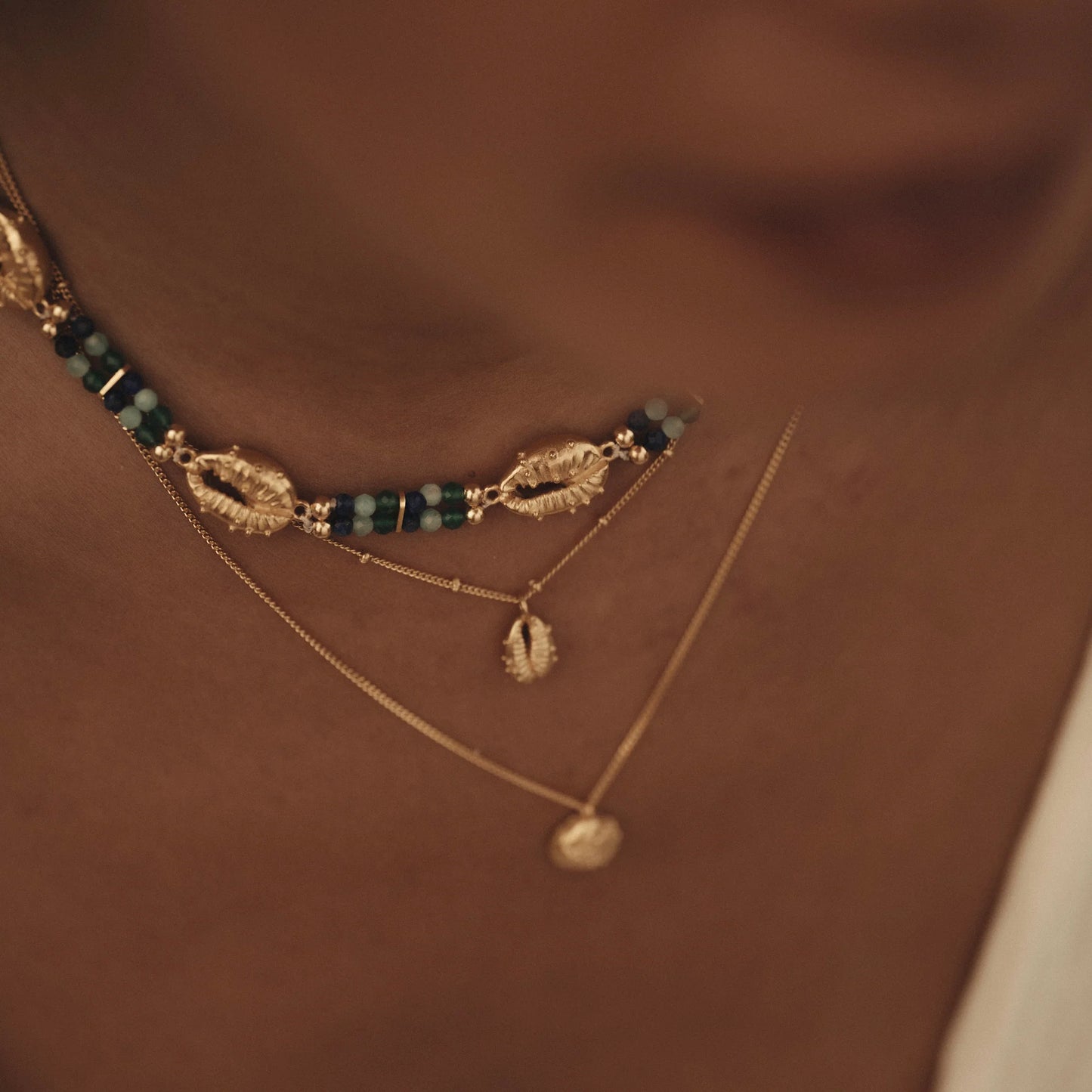 Rachel Entwhistle - Aphrodite Mini Necklace, Gold
