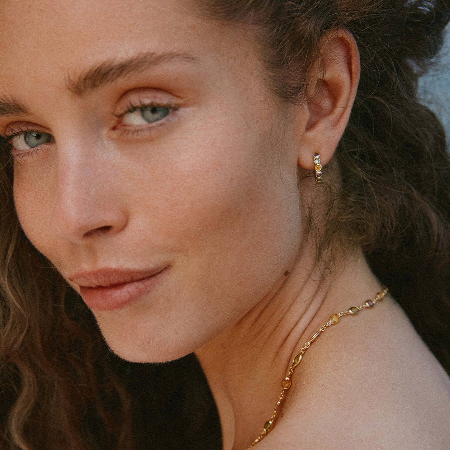 Agapée Jewelry - Frutina Earrings, Gold
