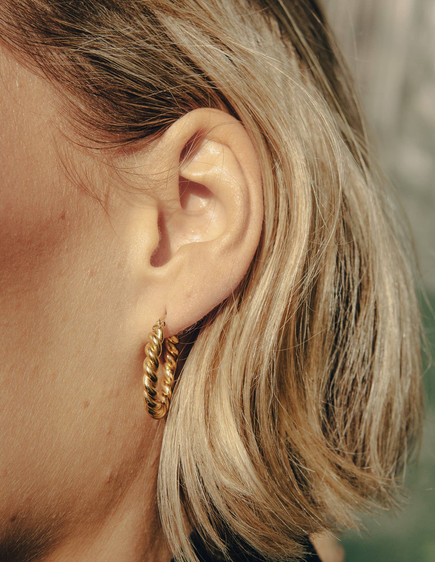 Nordic Muse - Gold Small Twist Hoop Earrings