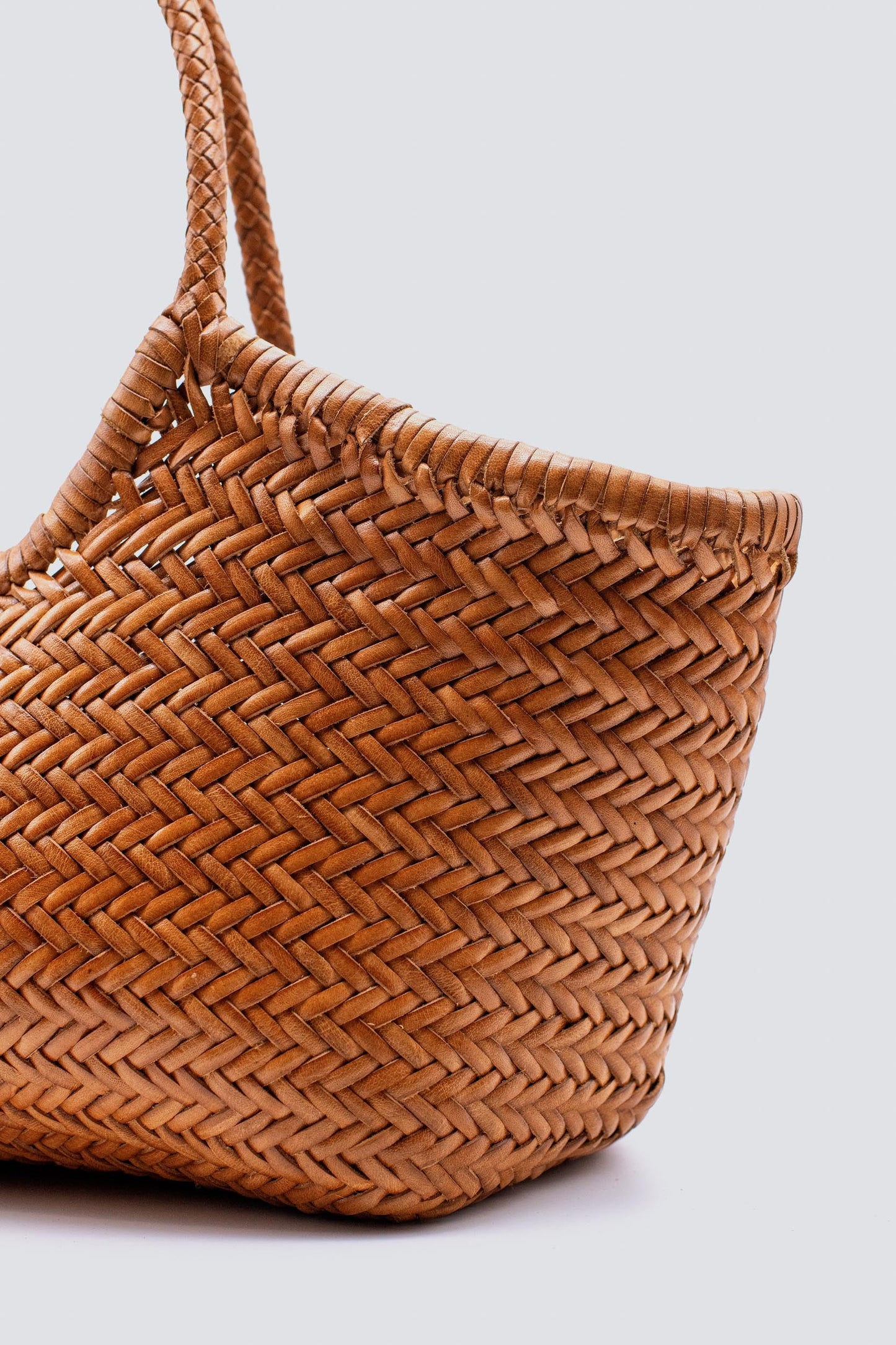 Dragon Diffusion - Nantucket Basket Big, Tan