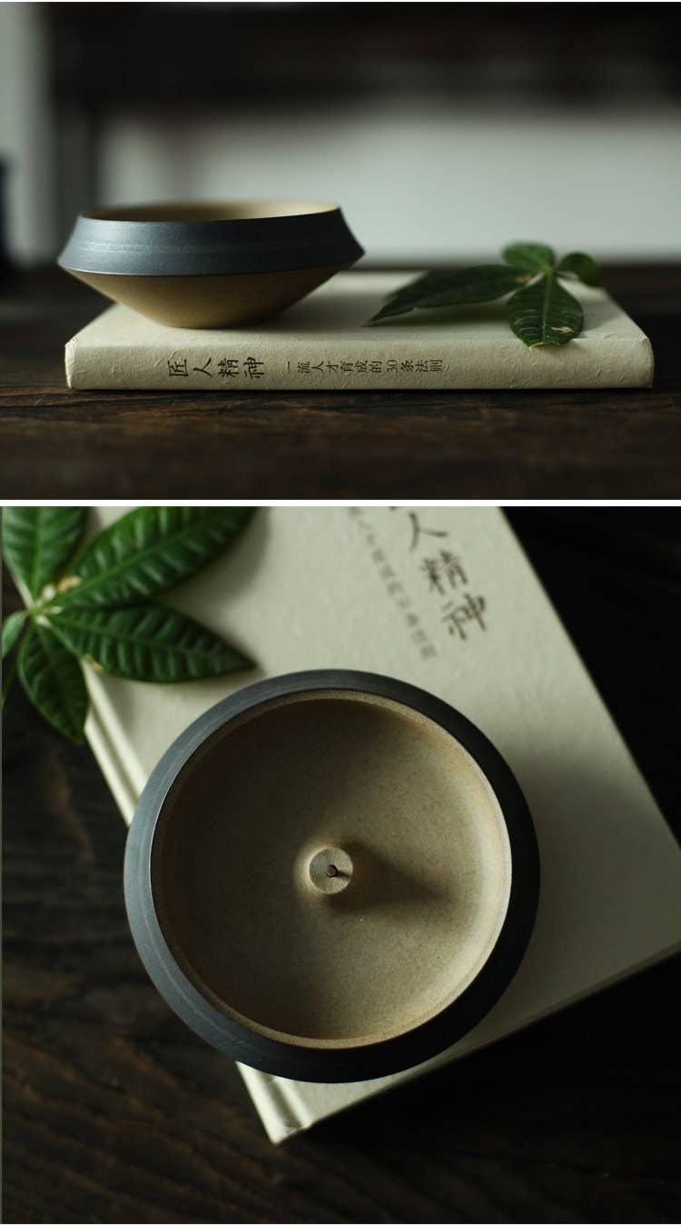 Gohobi - Handmade Ceramic Black Incense Holder
