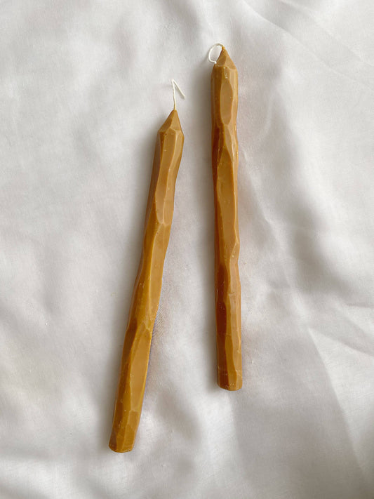 Soie London - Hand Carved Tapered Candles - Toffee - Set of 2