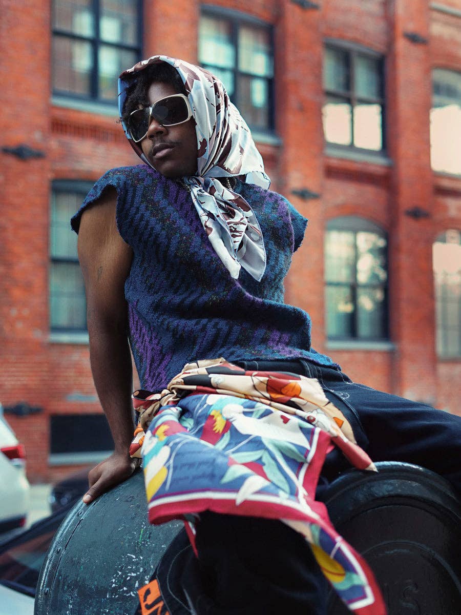 Lost Pattern NYC - El Amor Silk Bandana