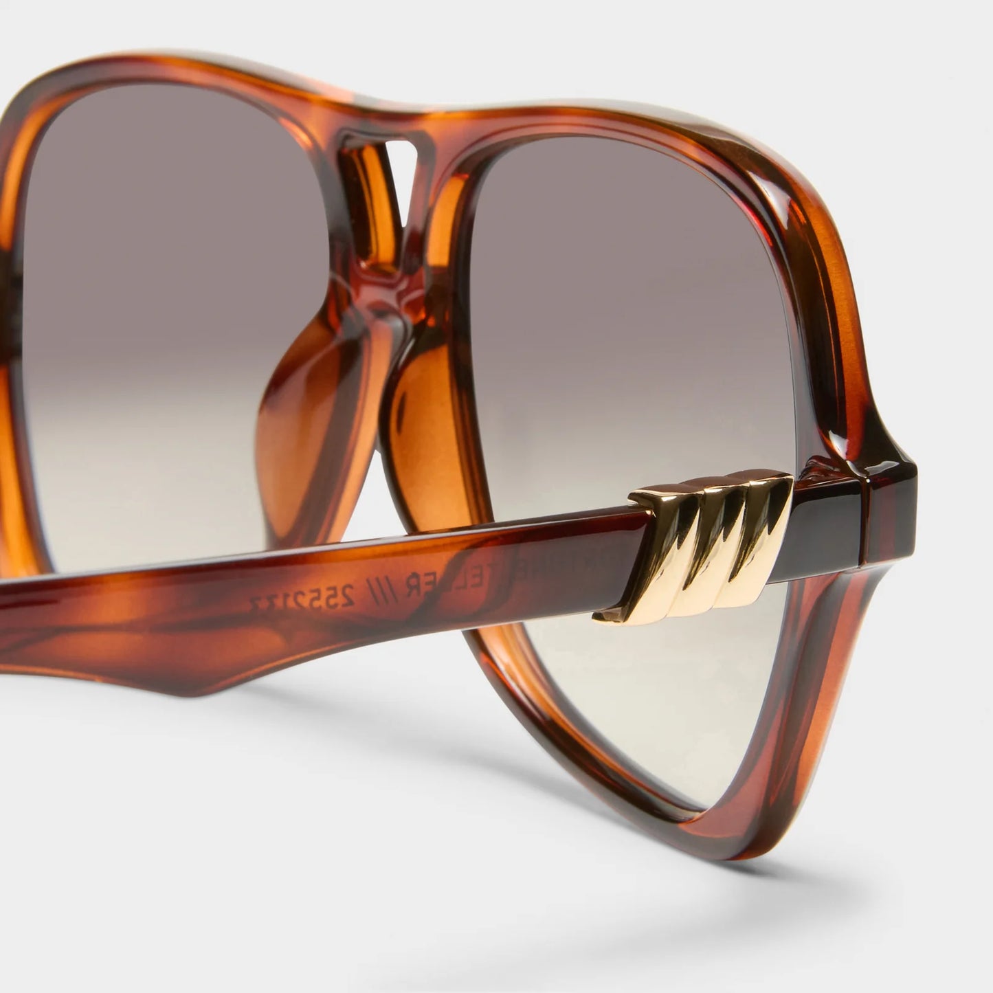 Le Specs, Fortune Teller - Toffee Tort
