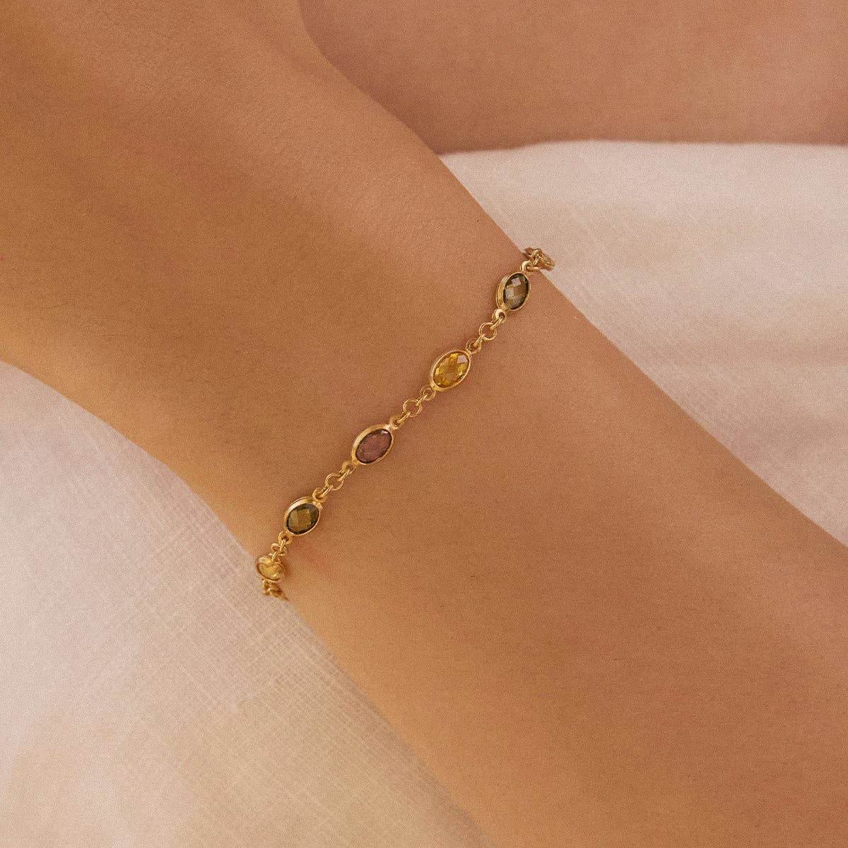 Agapée Jewelry - Fruitera Autumna Bracelet, Gold