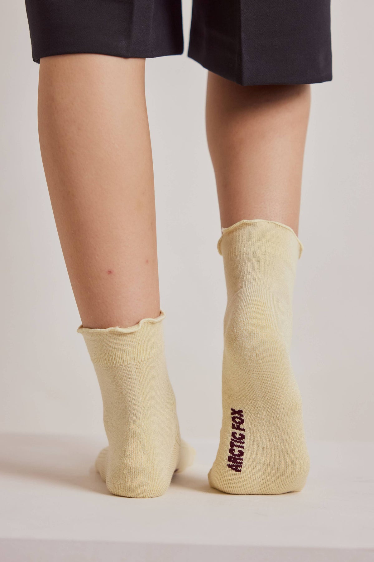 Arctic Fox & CO. - Ruffle Sock, Wax Paper
