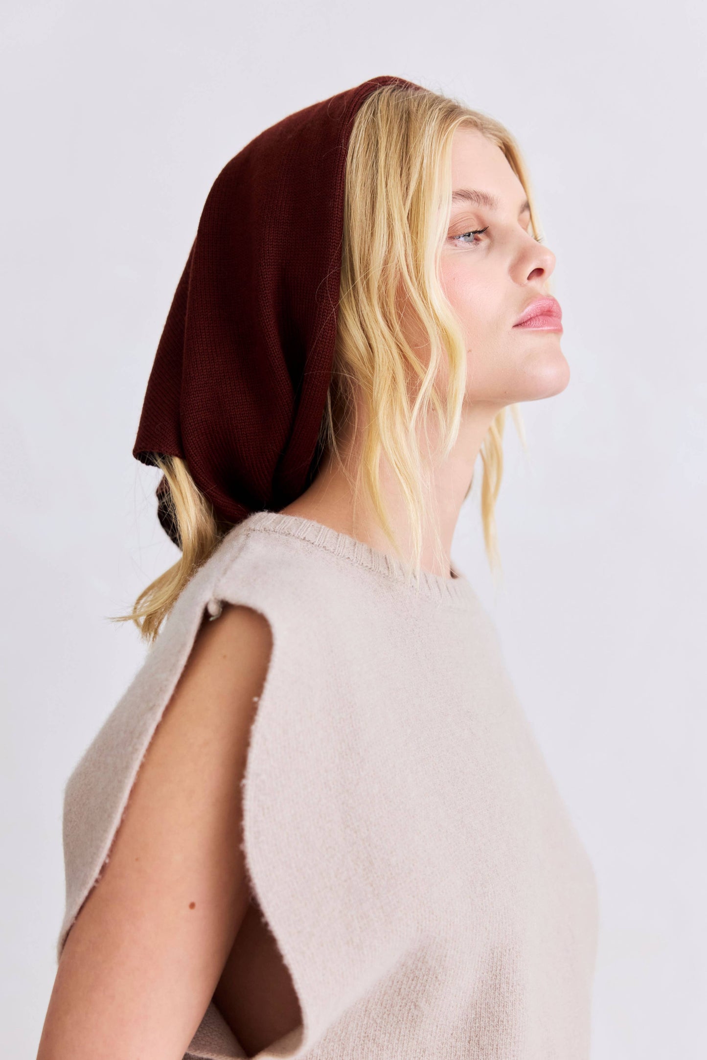 Arctic Fox & Co - Merino Wool Triangle Scarf, Dark Walnut Brown