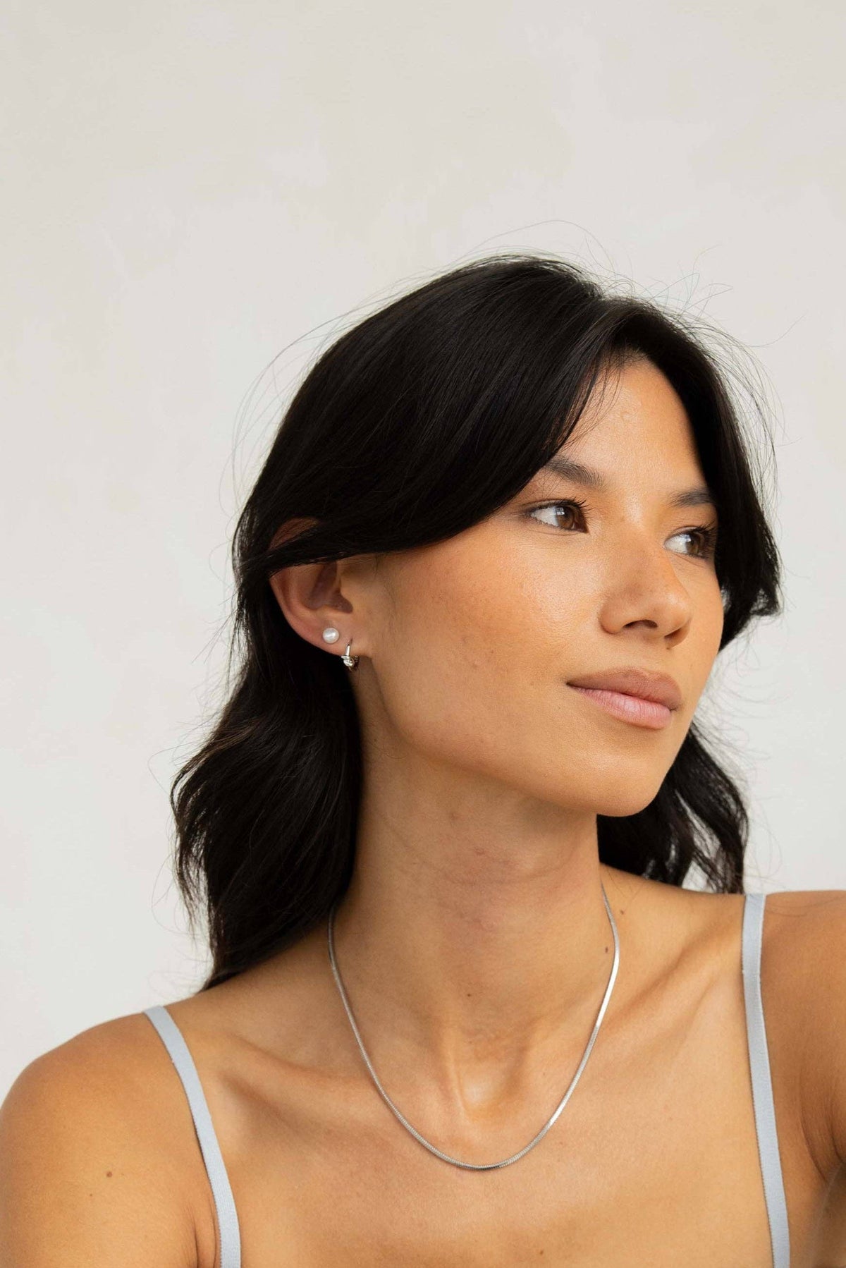 LUNA Mini - Silver Knotted Hoop Earrings