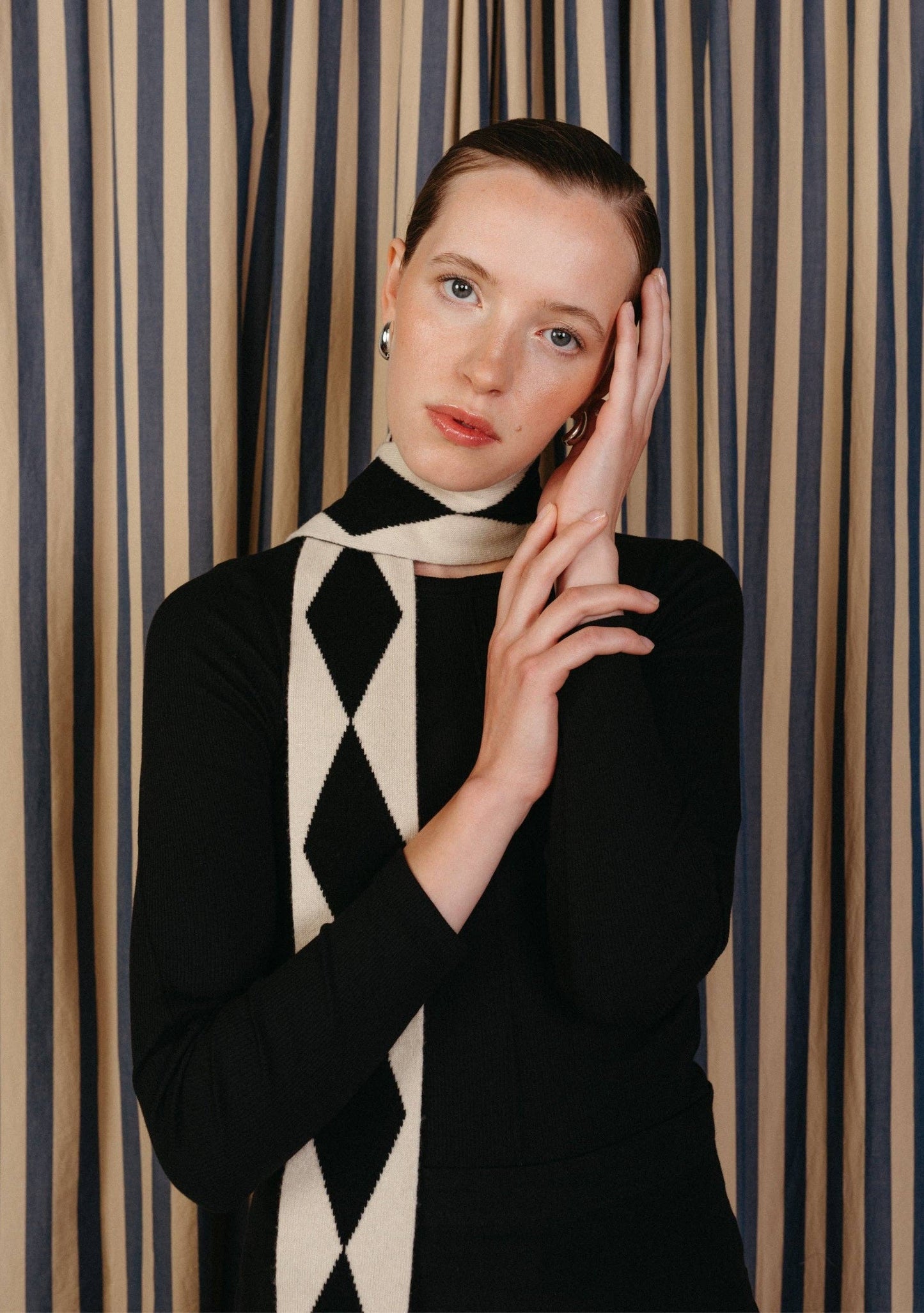 TBco - Merino Wool Skinny Scarf in Black Harlequin