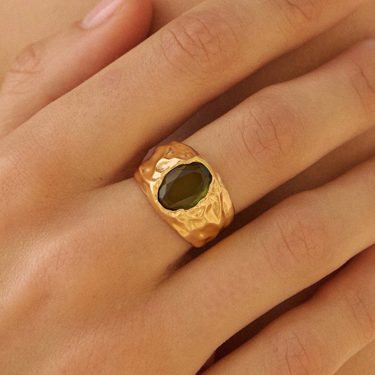 Agapée - Carmen Dark Green Ring, Gold