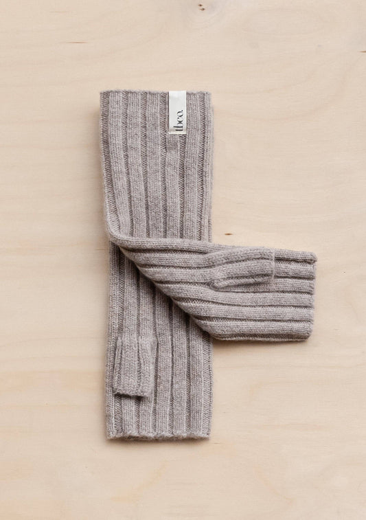 TBCo - Cashmere & Merino Wrist Warmers in Oatmeal Melange