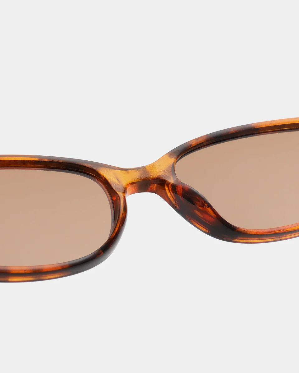 A.Kjæbede - Macy, Havana