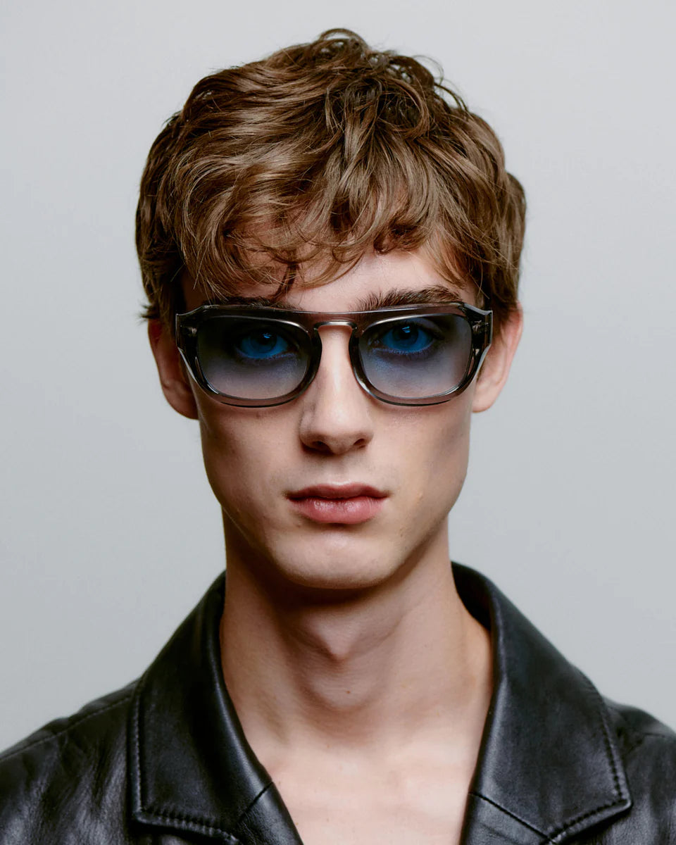 A.Kjæbede - Max, Grey Transparent