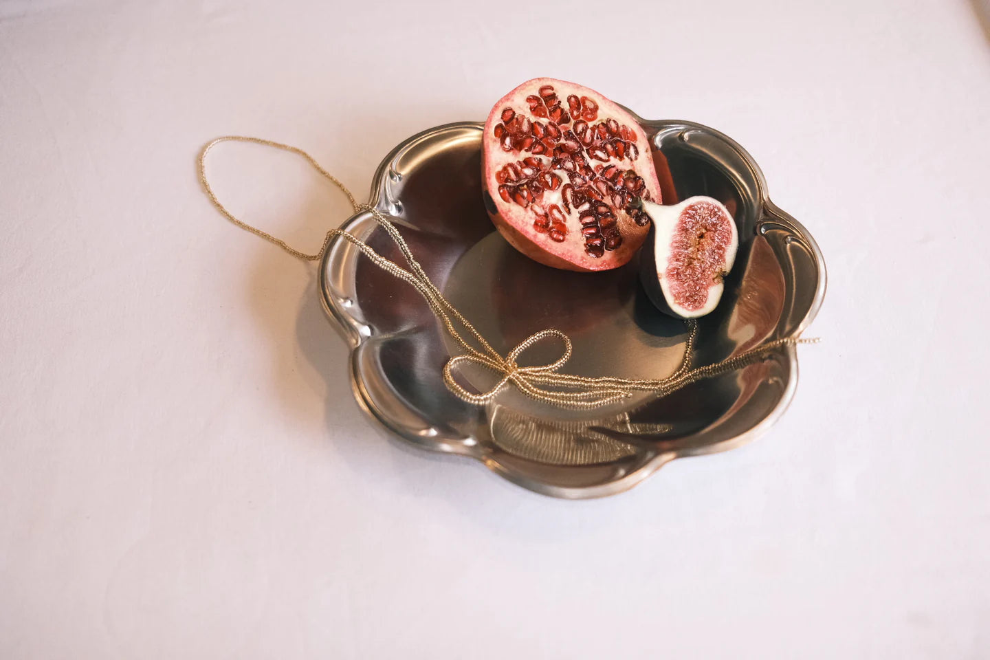 Labro - Bow Necklace, Gold