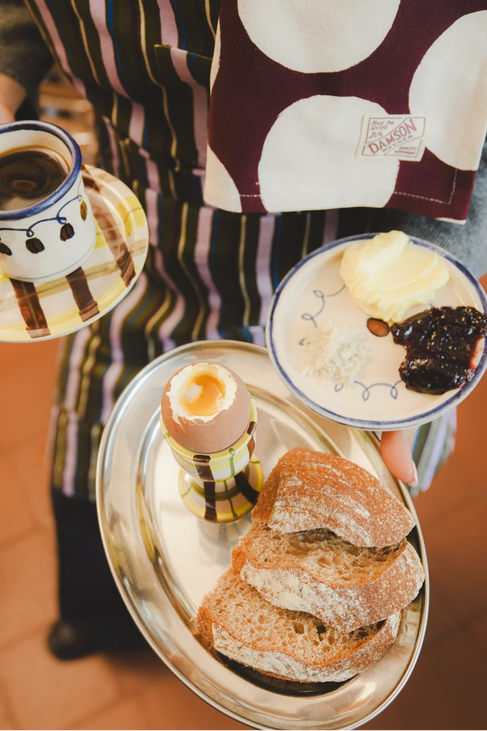 Damson Madder - Saucer, Swirl Boarder