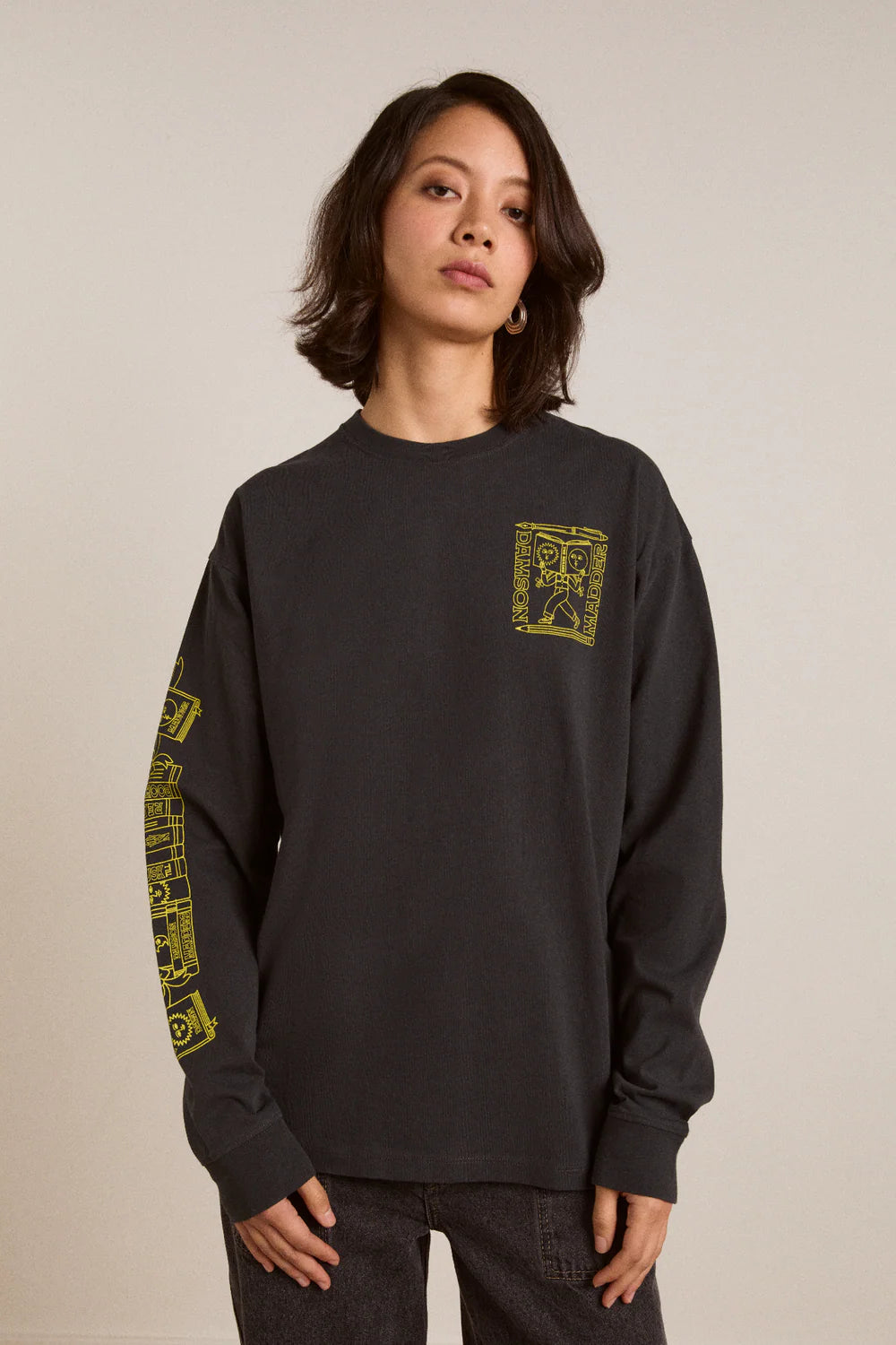 Damson Madder - The Reader Long Sleeve Tee, Charcoal