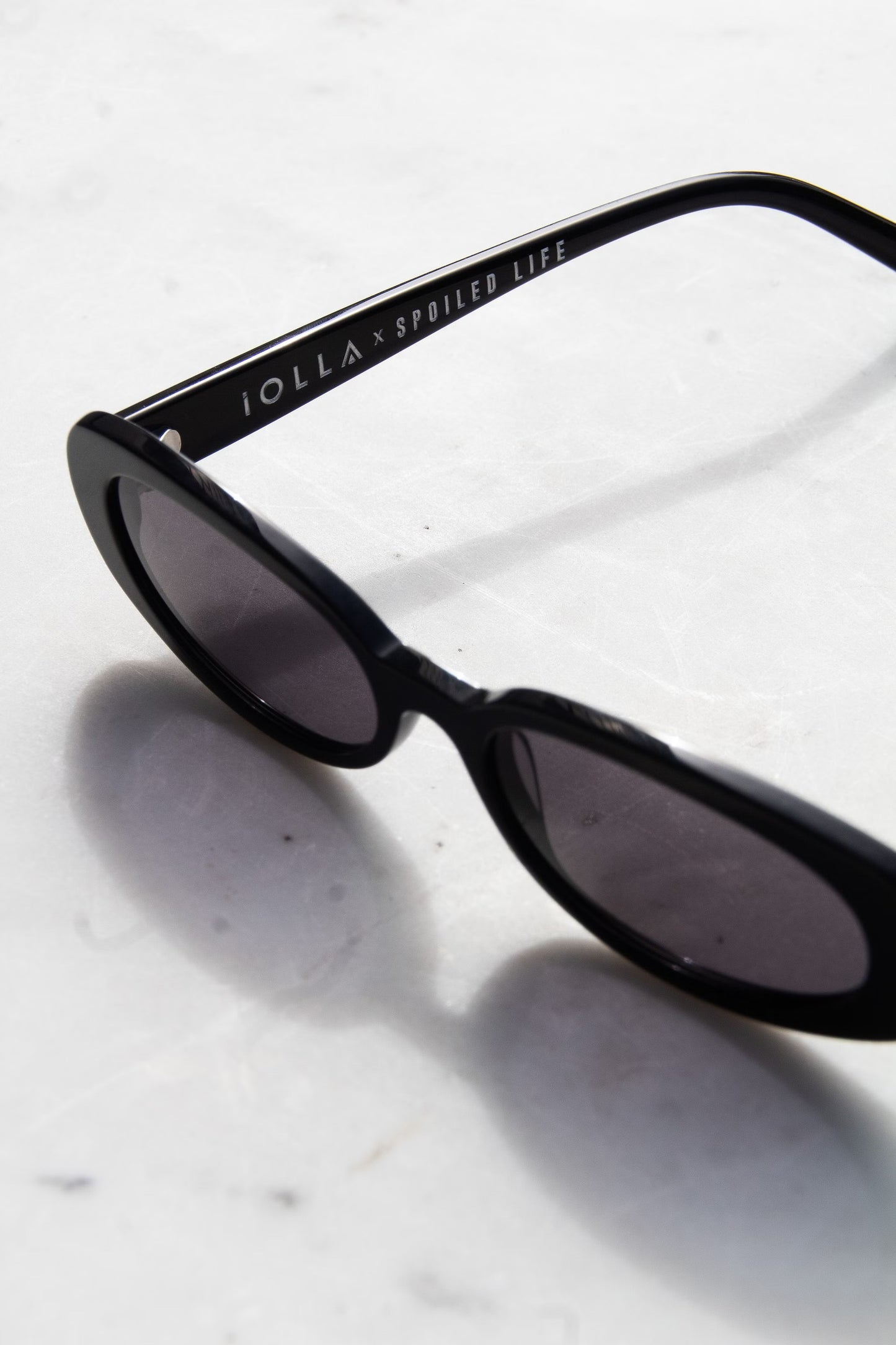 IOLLA x Spoiled Life - Cooper - Black