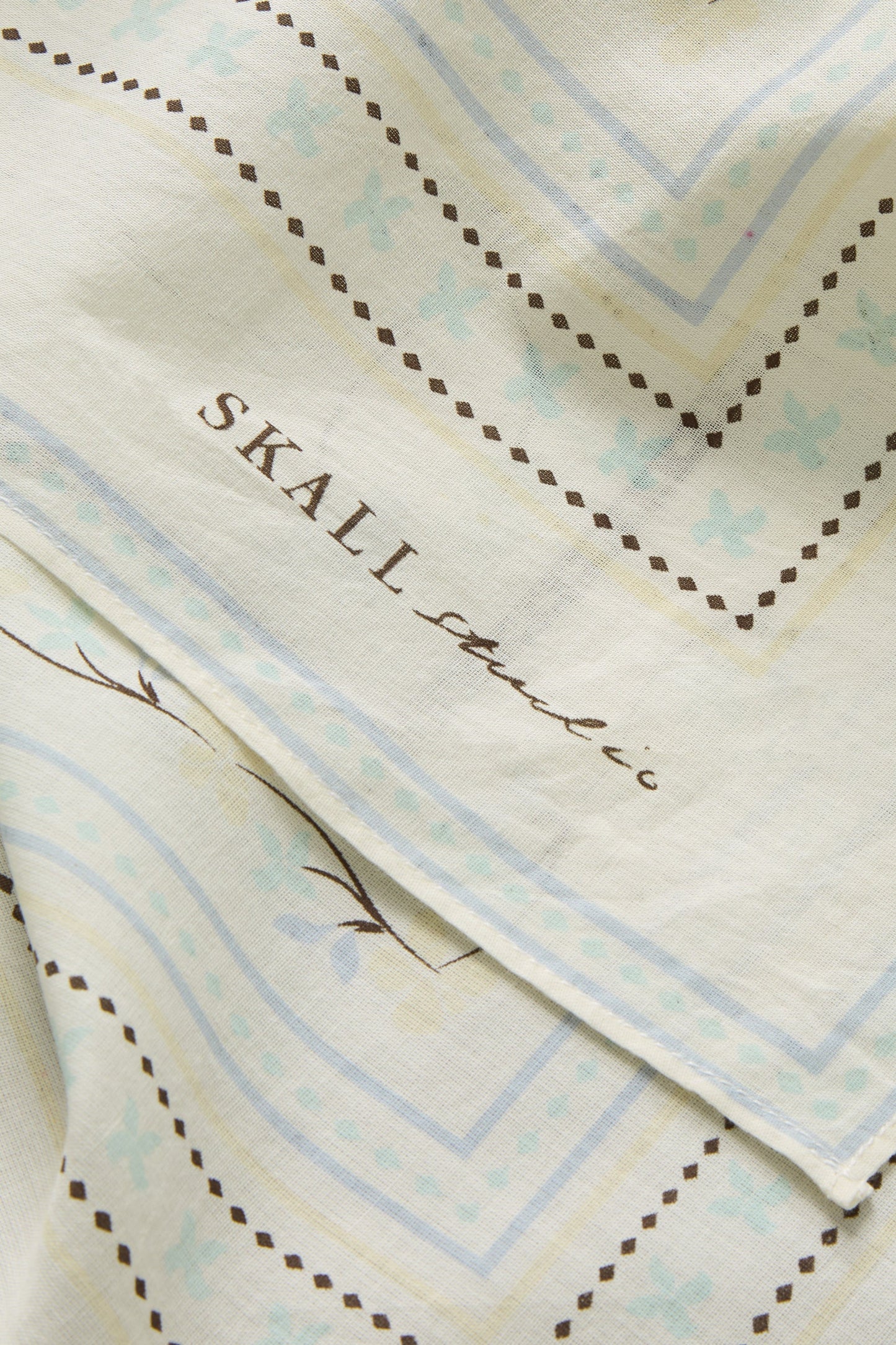 Skall Studio - Floral Scarf, Off-White
