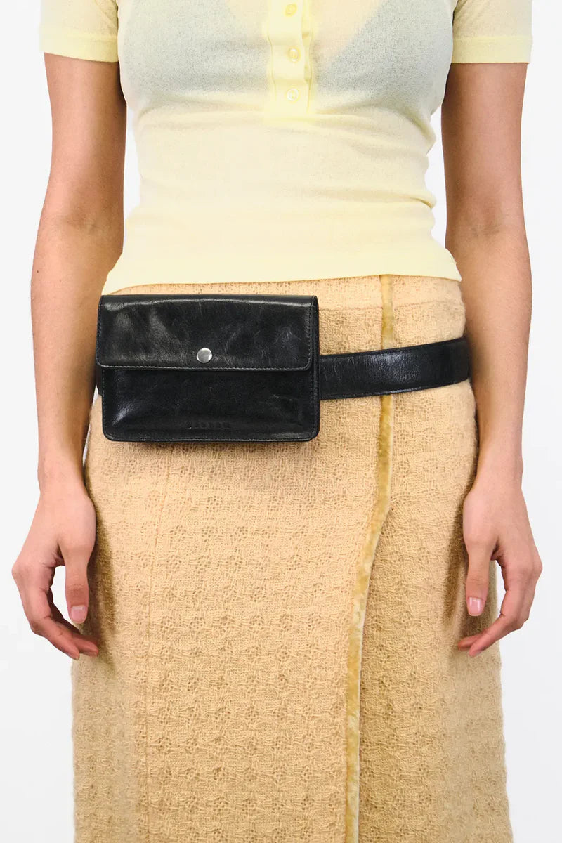 Silfen - Flap Pouch, Black