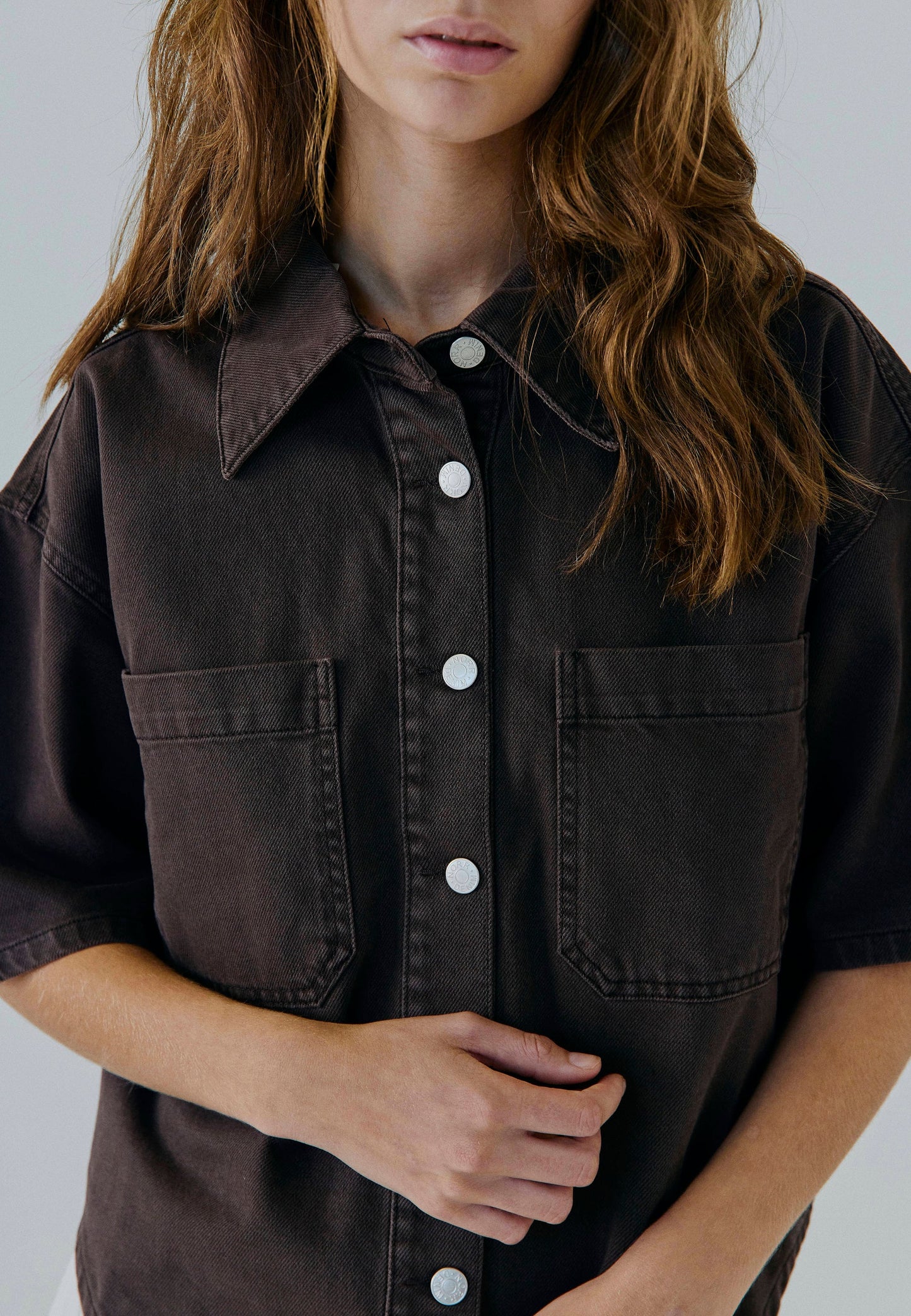 NORR - Kenzie Short Sleeve Denim Shirt, Washed Brown