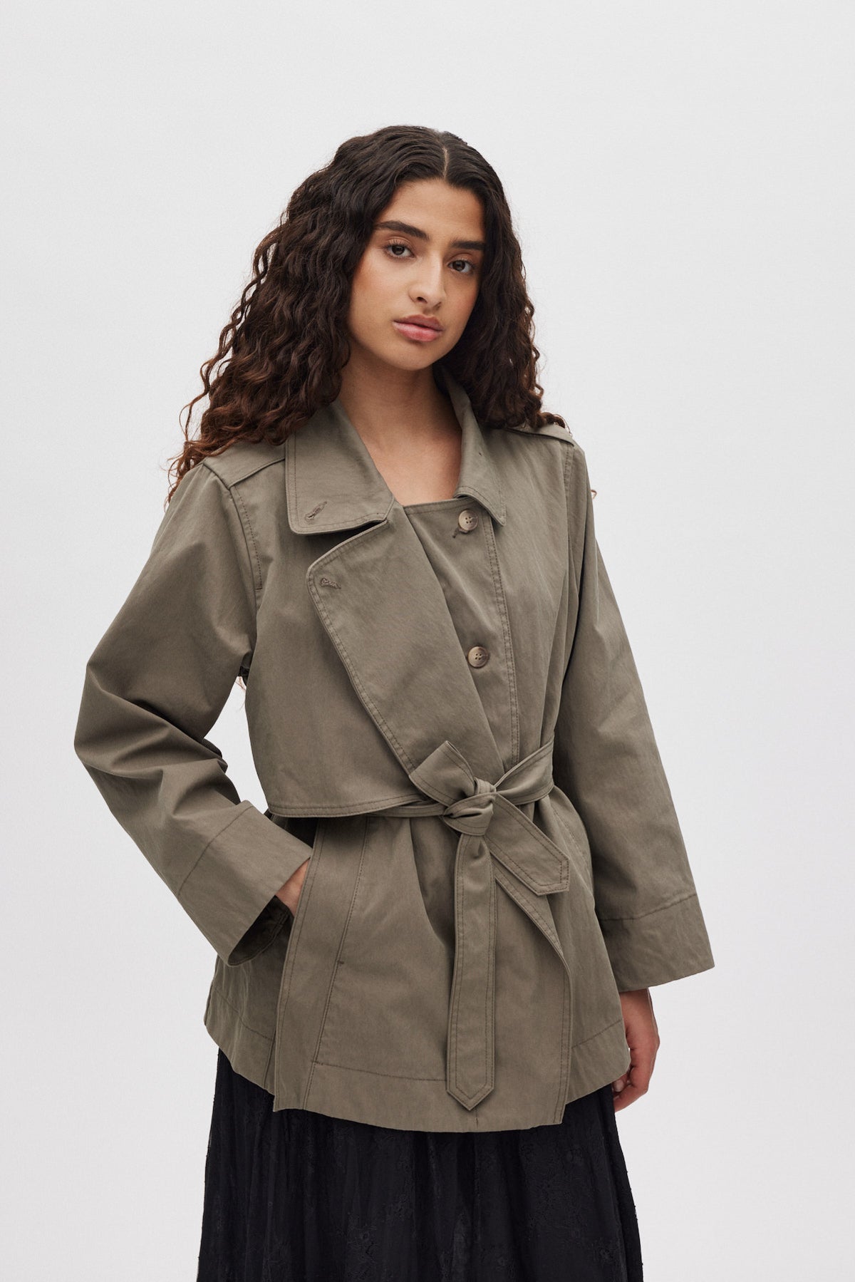 Rabens Saloner - Nadira Utility Cropped Trench Jacket, Asphalt