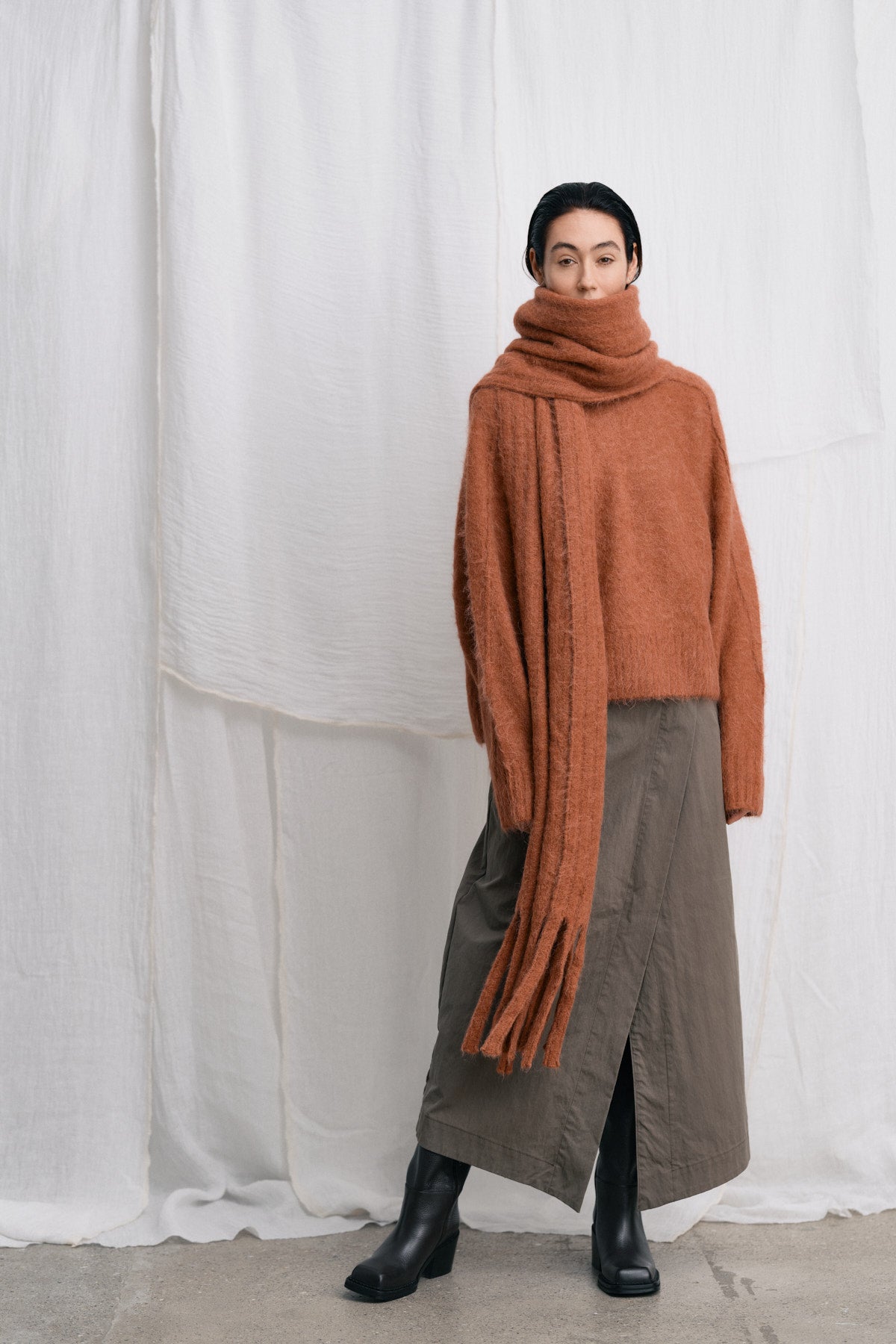 Rabens Saloner - Mabeka Fluffy Knit Funnel-Neck Sweater, Redwood