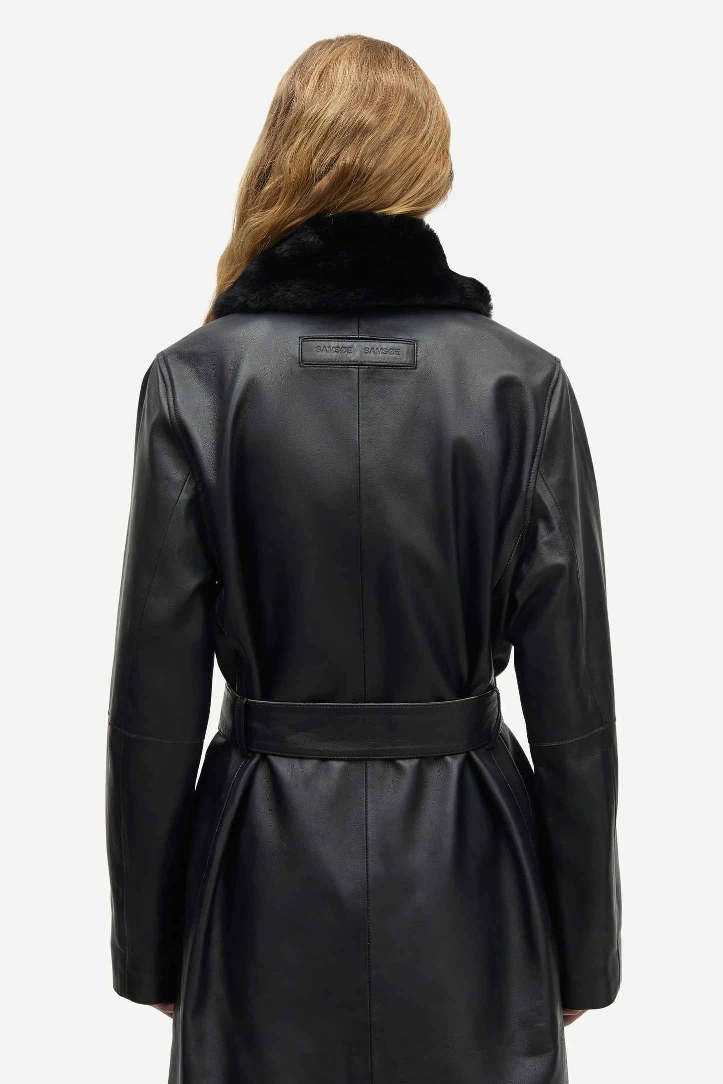Samsøe Samsøe - Sajuniper Shearling Coat, Black