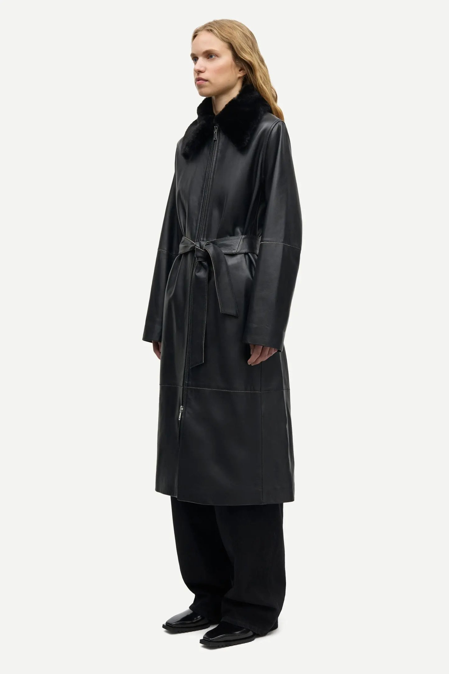 Samsøe Samsøe - Sajuniper Shearling Coat, Black