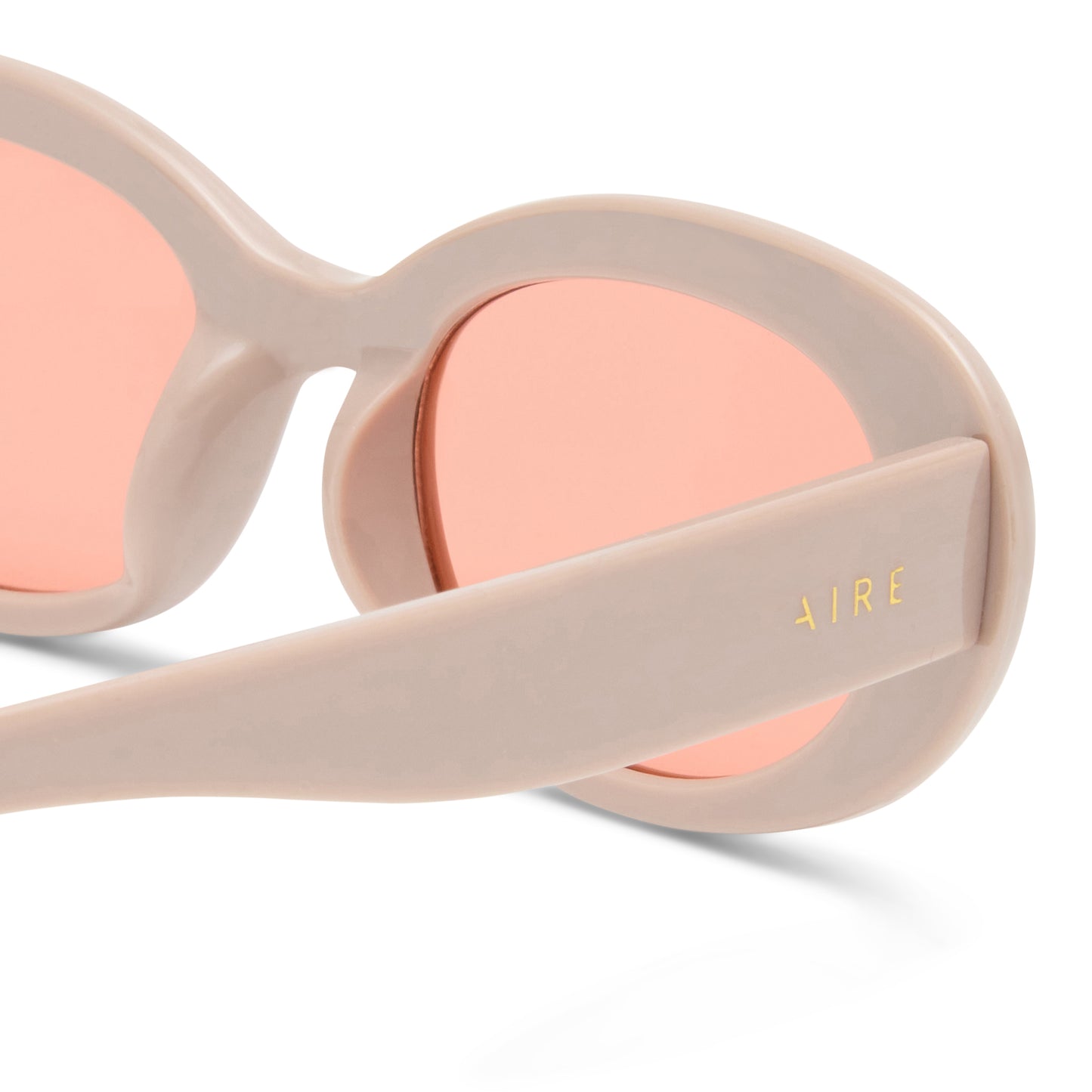 Le Specs - Epsilon - Putty