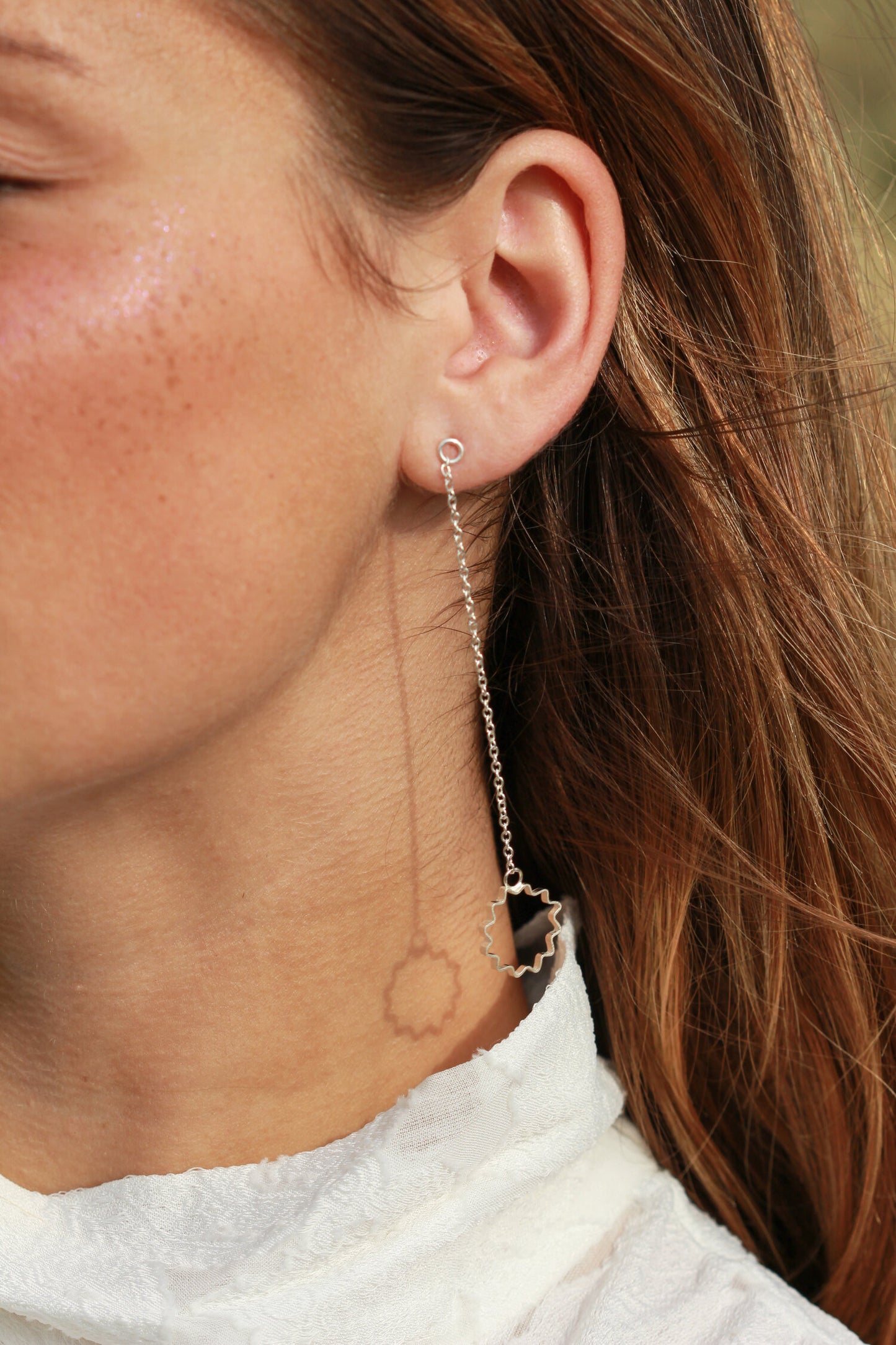Olivia Taylor Ondulée Dangle Earrings - Gold